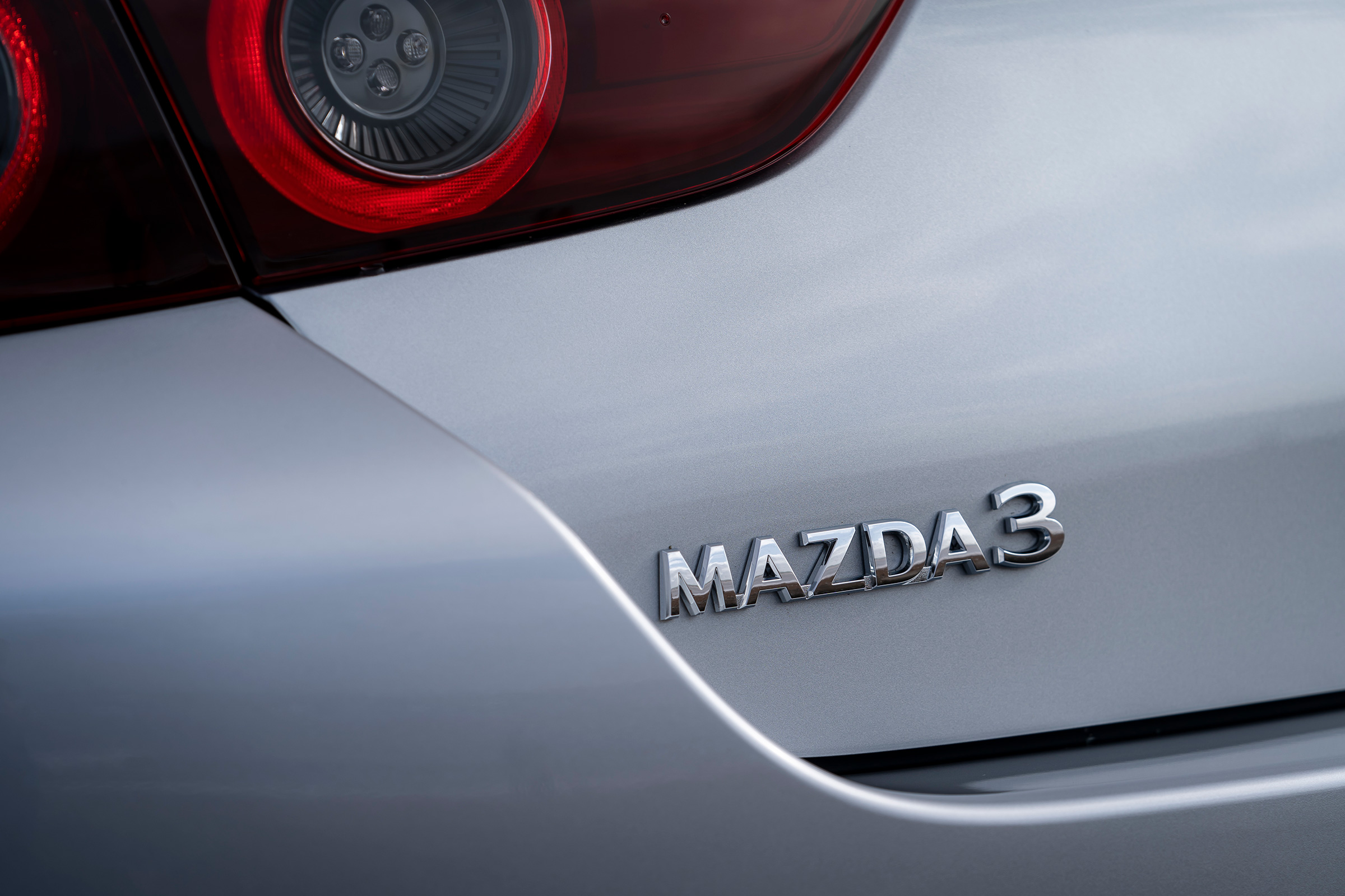 Mazda 3 saloon - badge