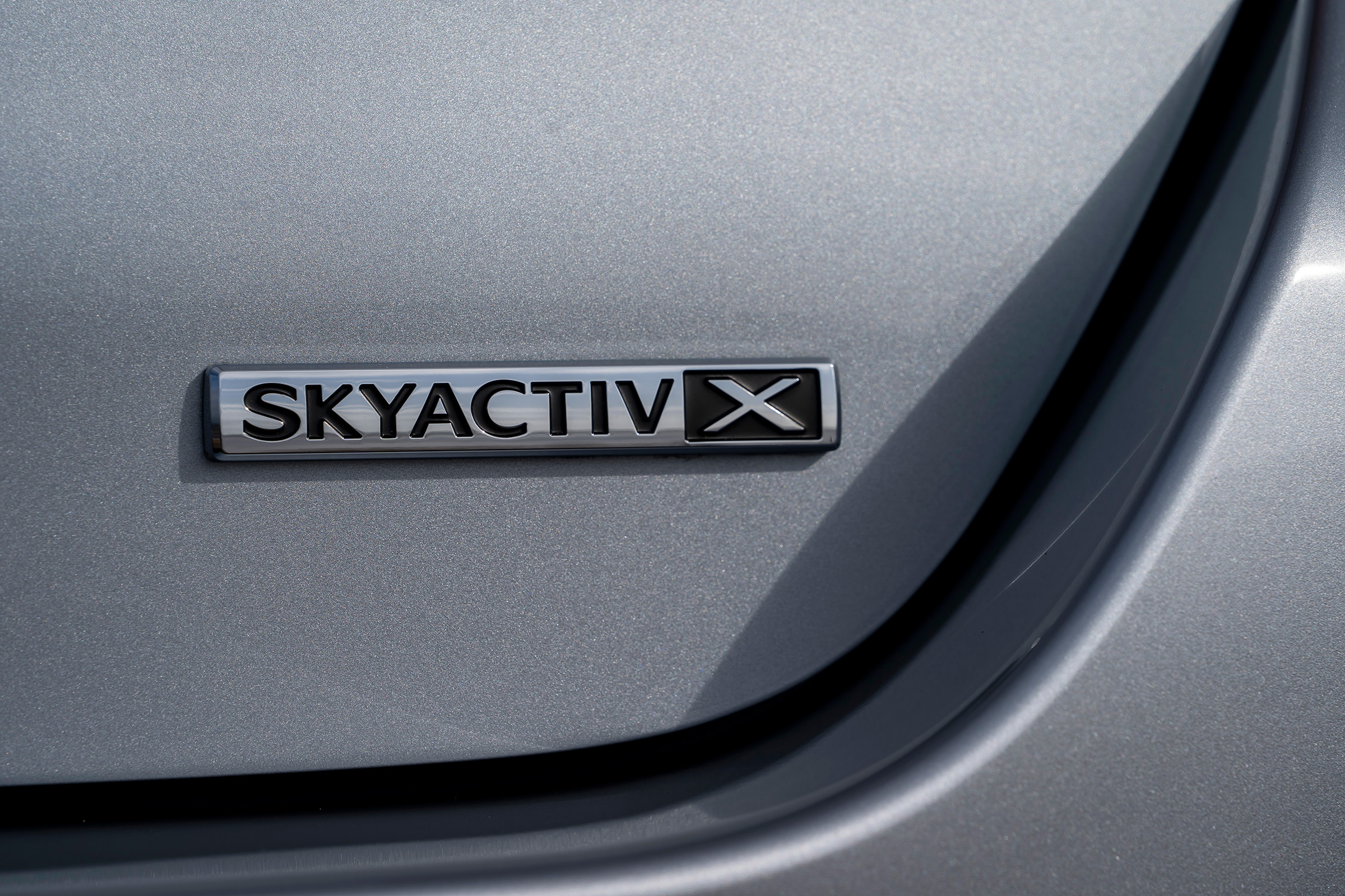 Mazda 3 saloon - skyactiv-x