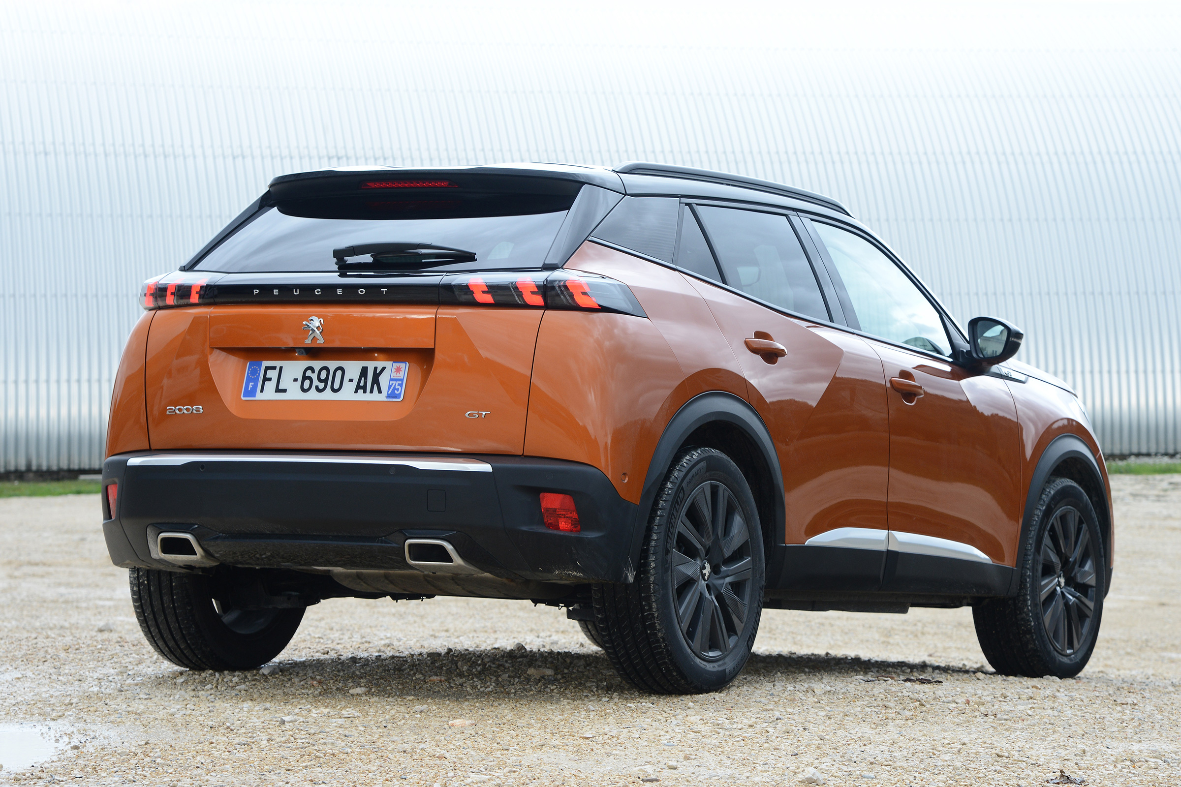 Peugeot 2008 - rear 3/4 static