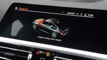 BMW 330e - interior