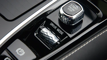 Volvo S60 - control