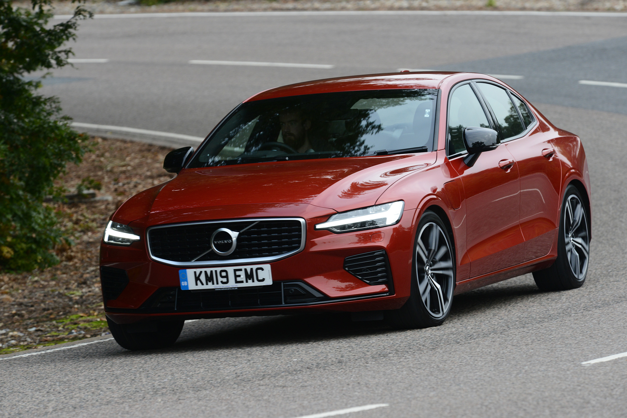 Volvo S60 - cornering