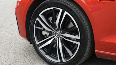 Volvo S60 - wheel