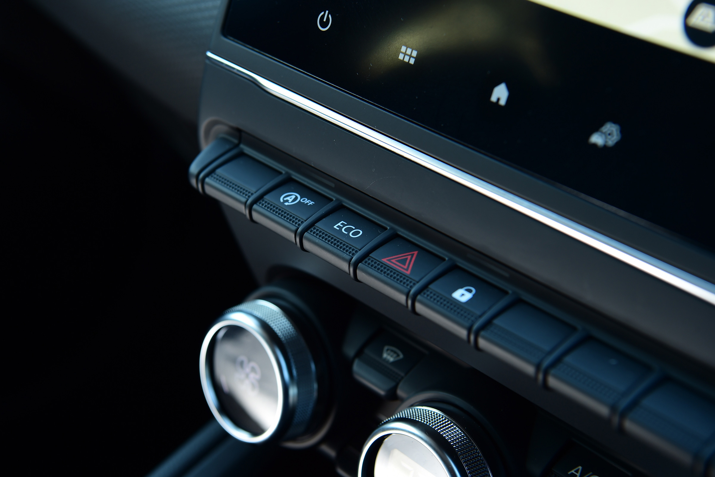 Renault Clio - interior
