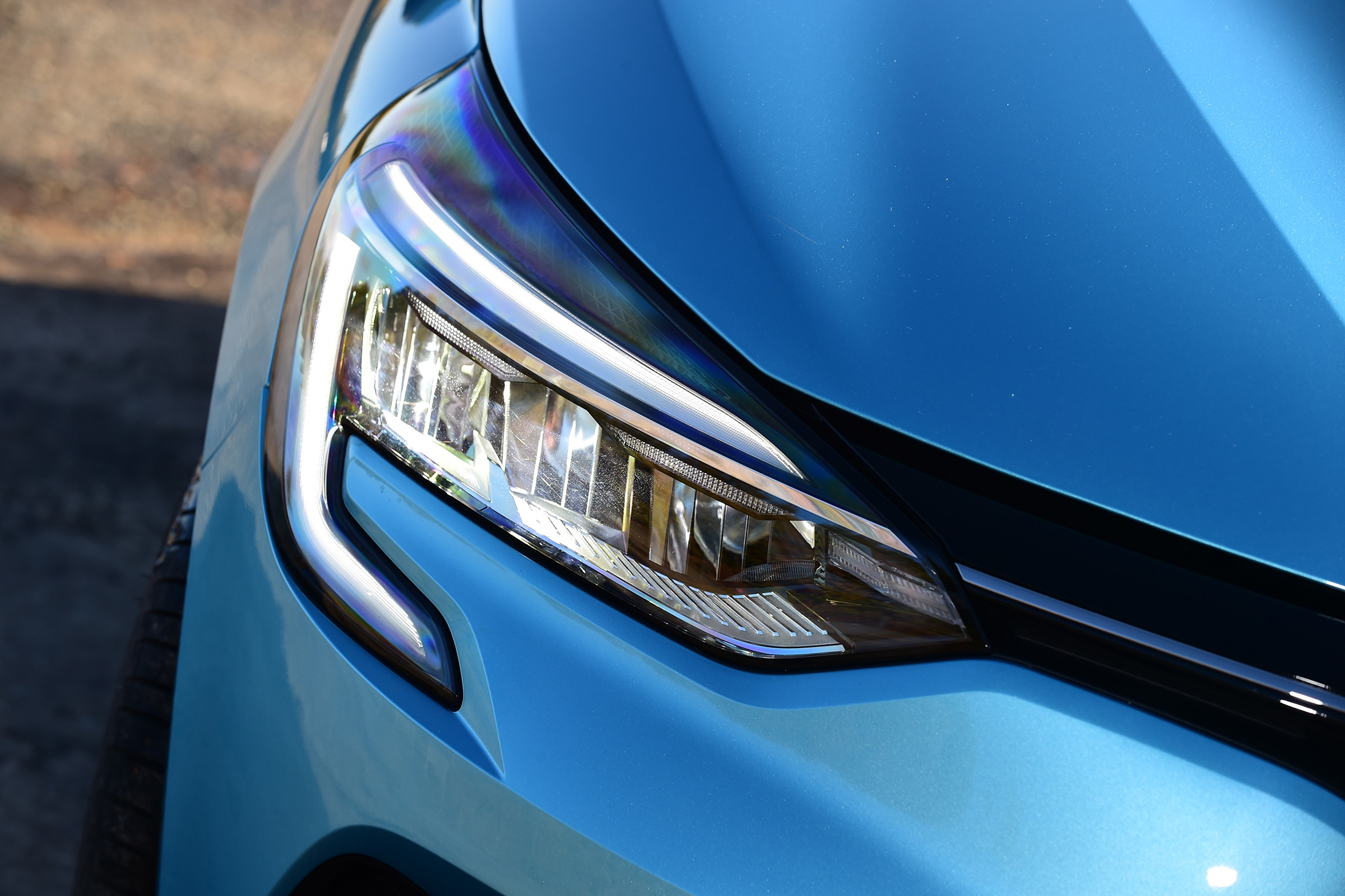 Renault Clio - headlight