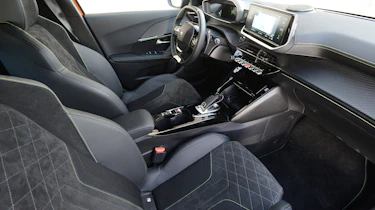 Peugeot 2008 - interior
