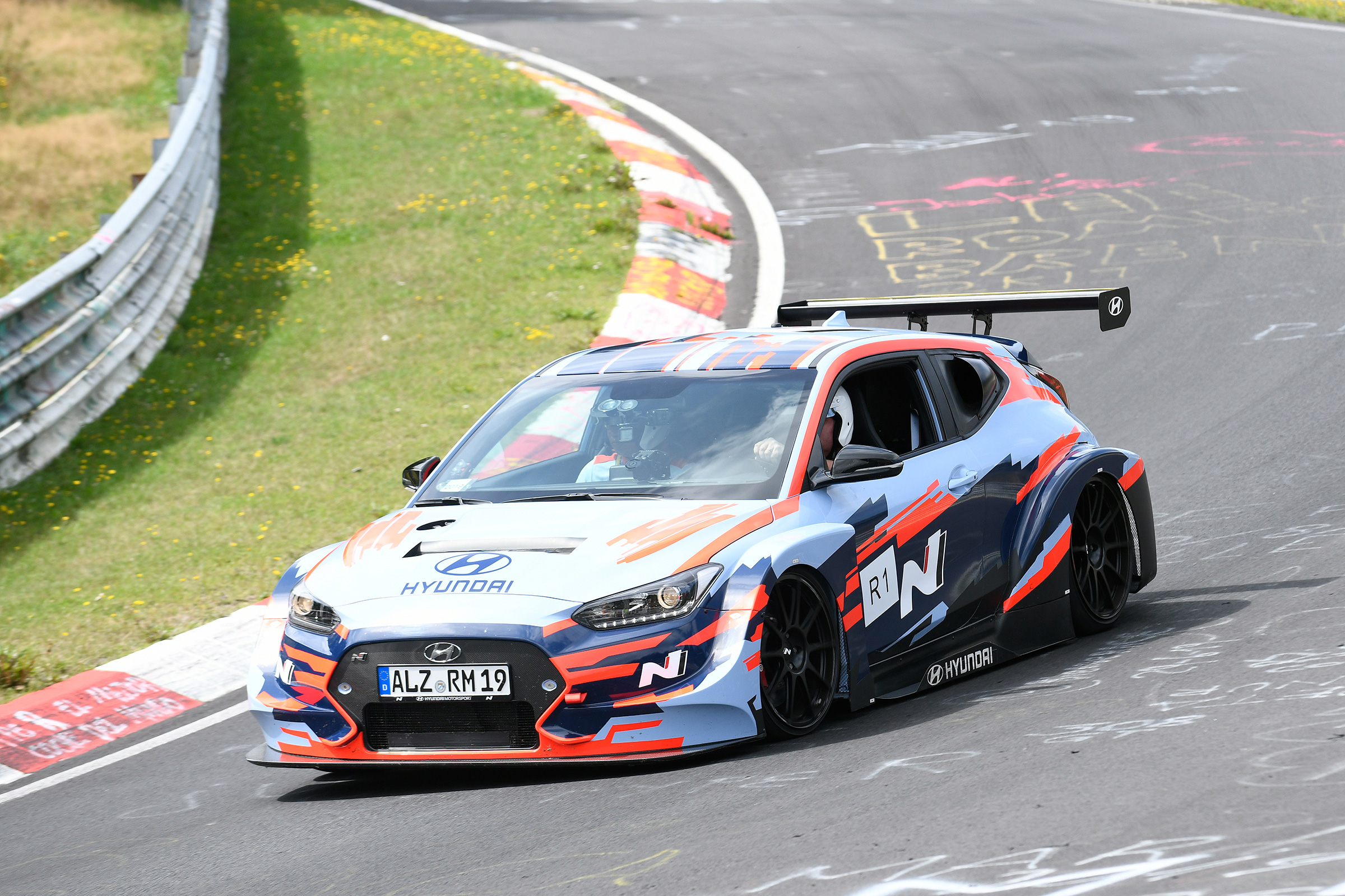 Hyundai RM19 - front cornering nurburgring