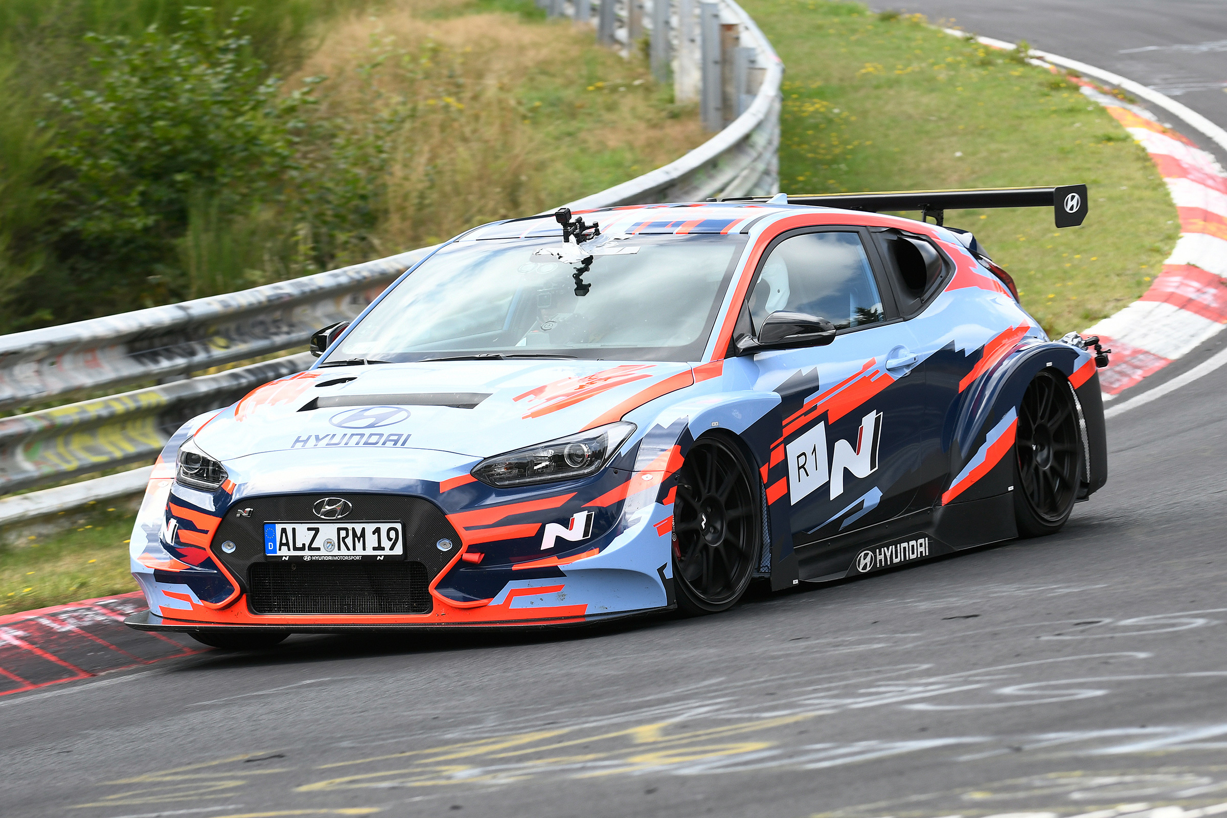 Hyundai RM19 - front cornering nurburgring