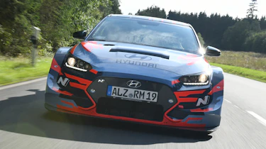 Hyundai RM19 - front tracking
