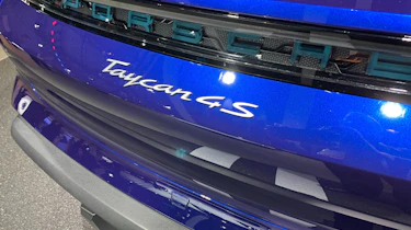 Porsche Taycan 4S - Los Angeles badge