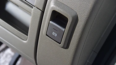 LDV EV80 parking brake