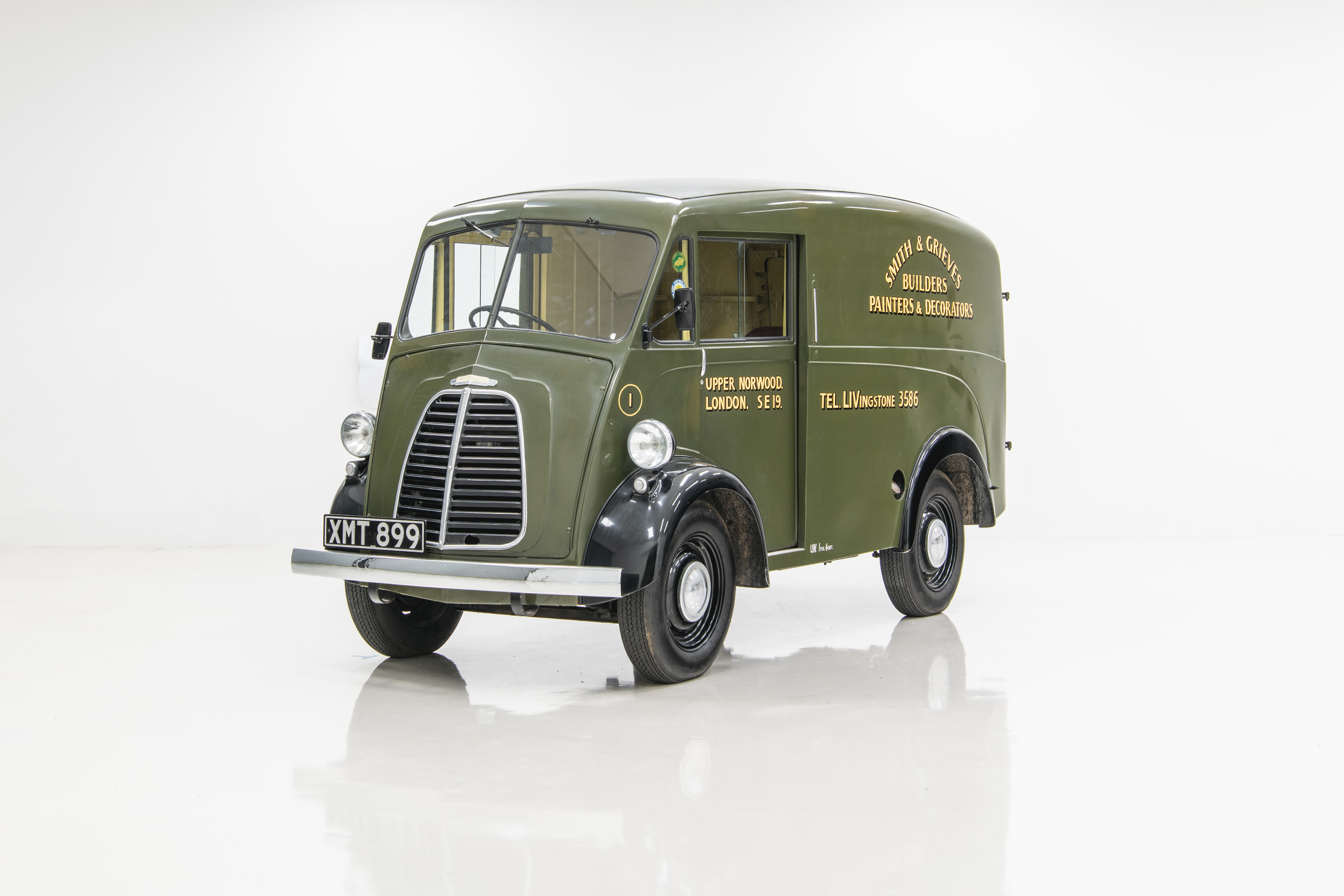 Morris J Type - front