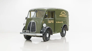 Morris J Type - front