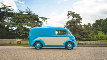 Morris JE - side static