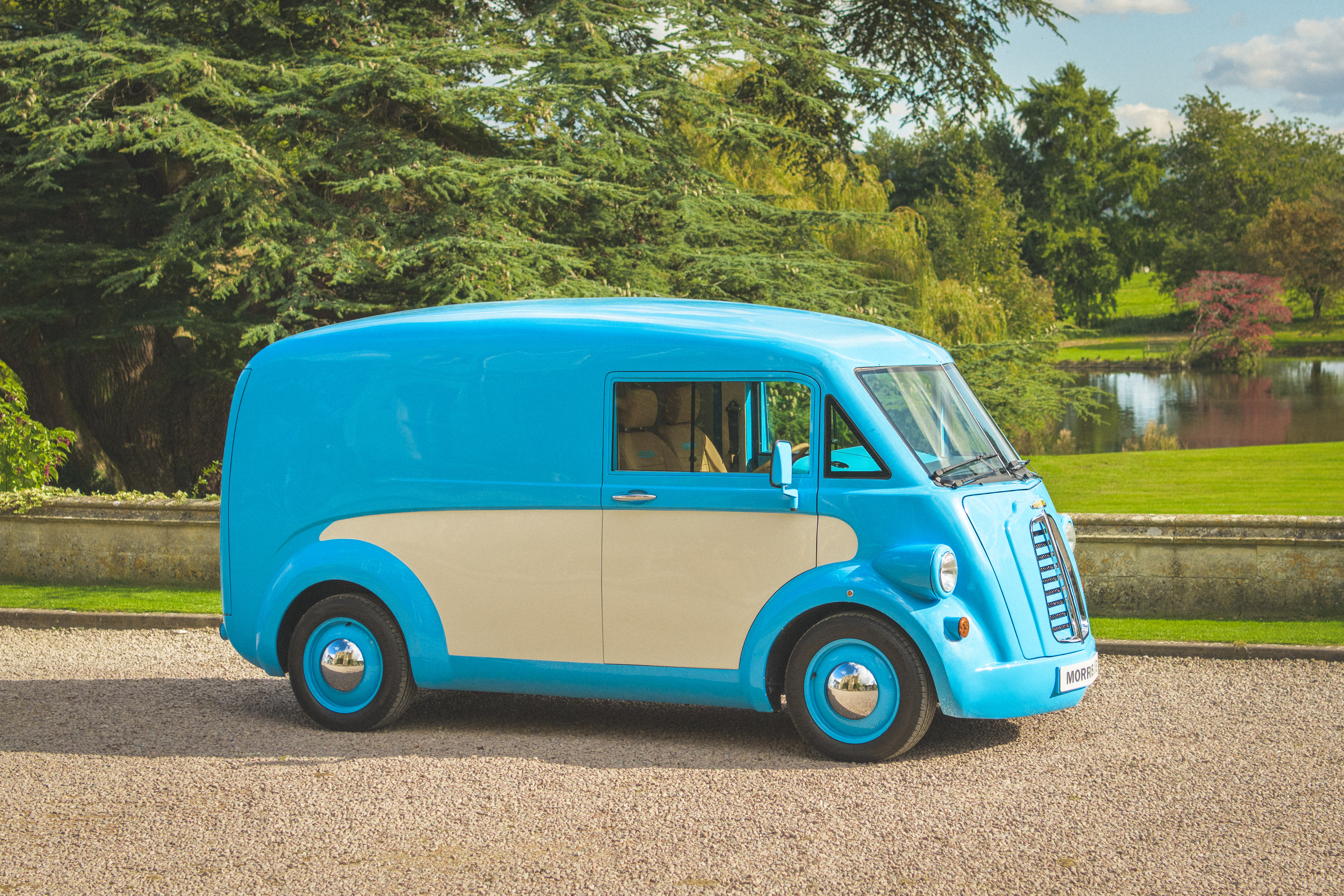 Morris JE - front static