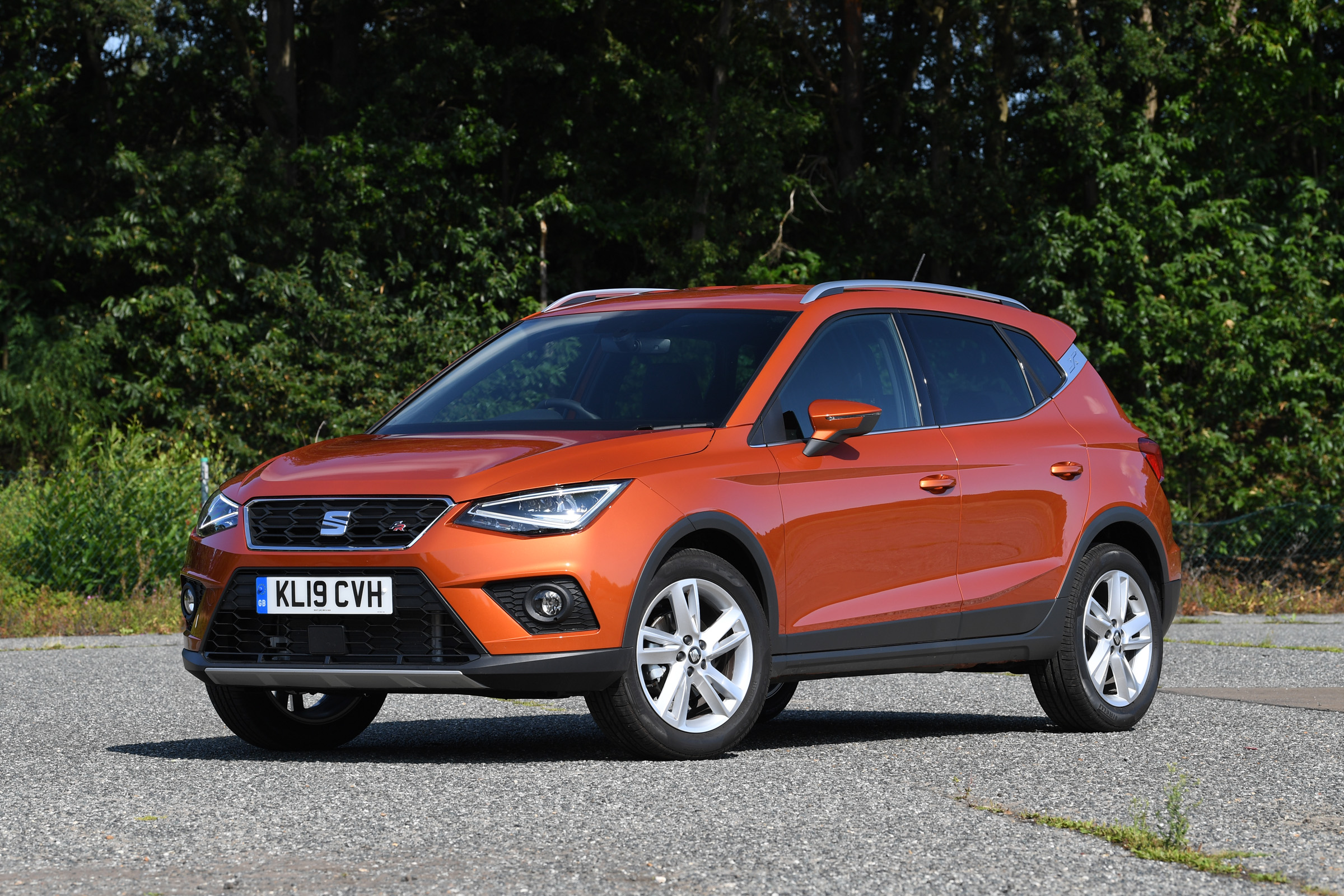 SEAT Arona front
