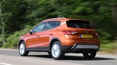 SEAT Arona rear