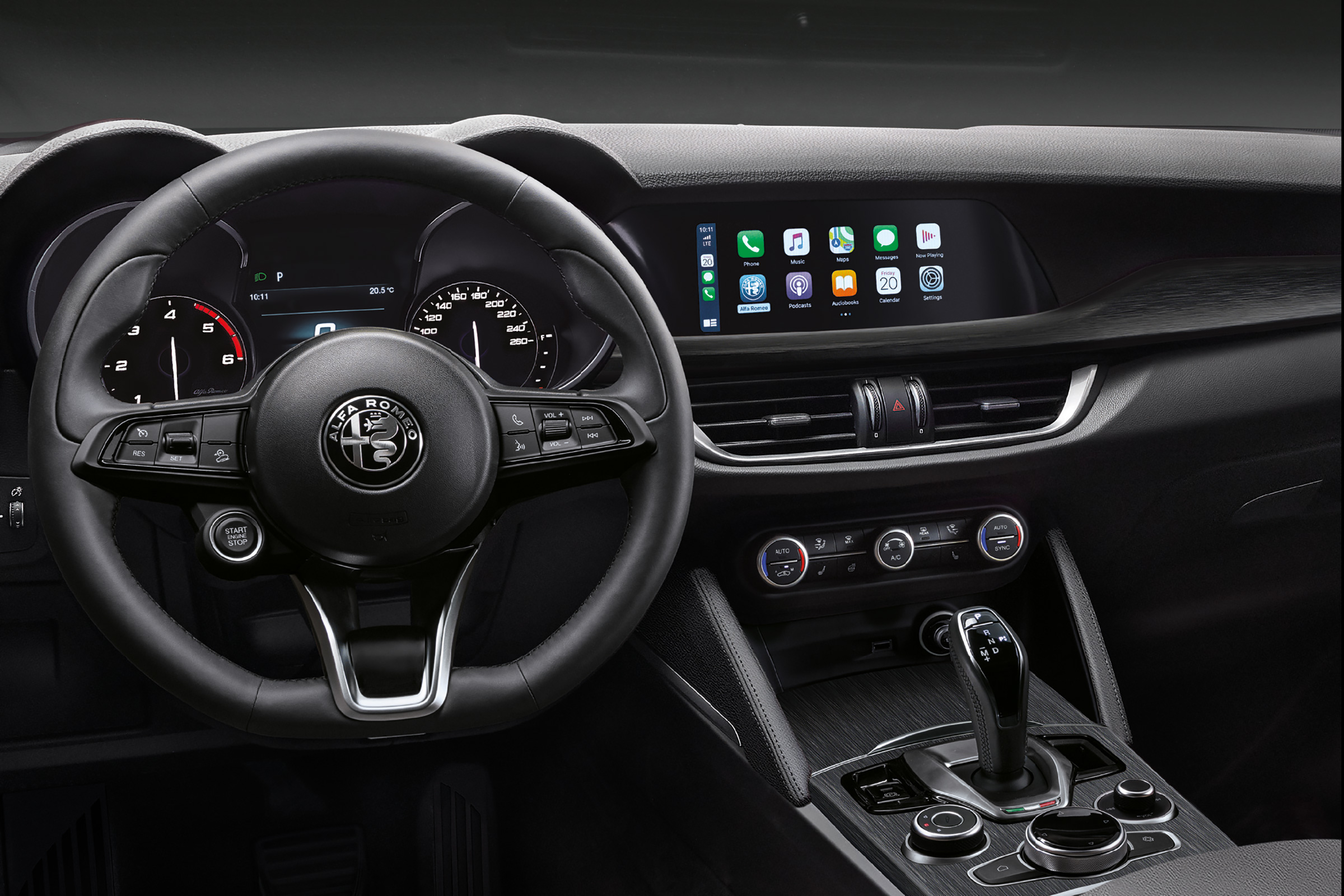 Alfa Romeo Stelvio - interior