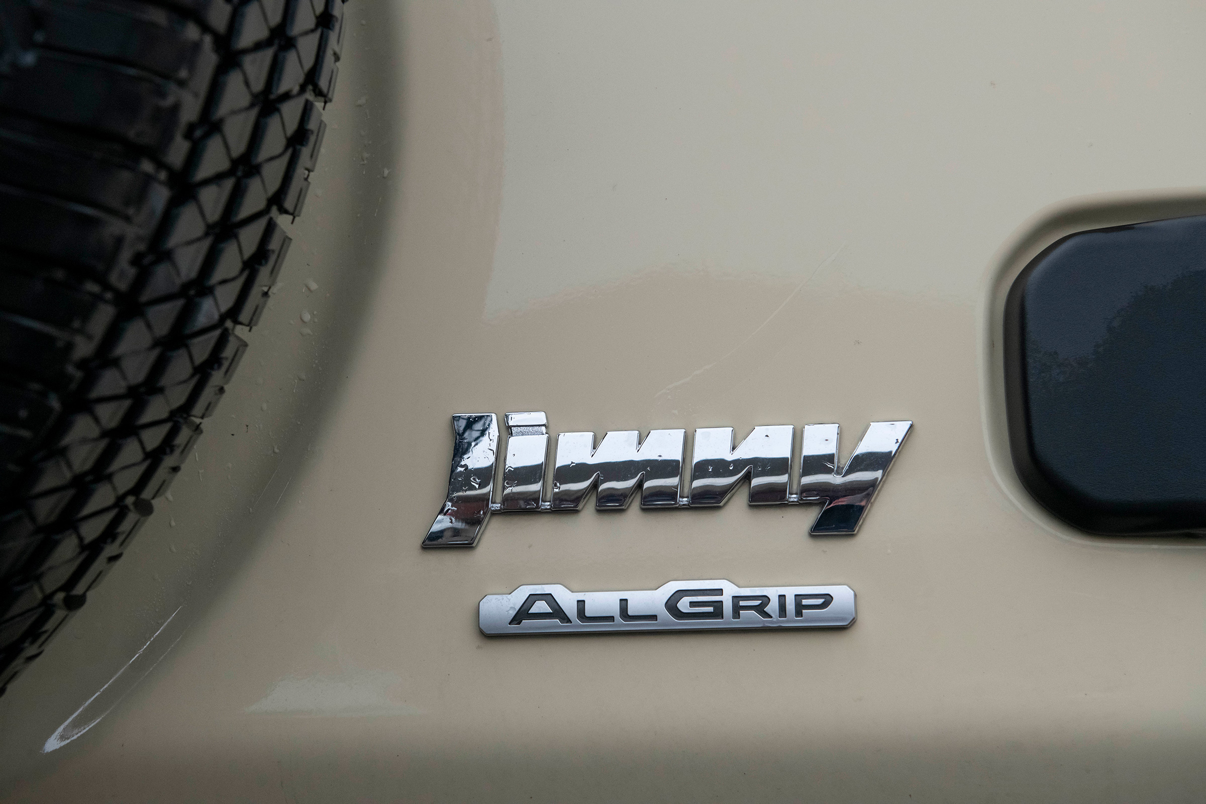 Suzuki Jimny - long term test - badge