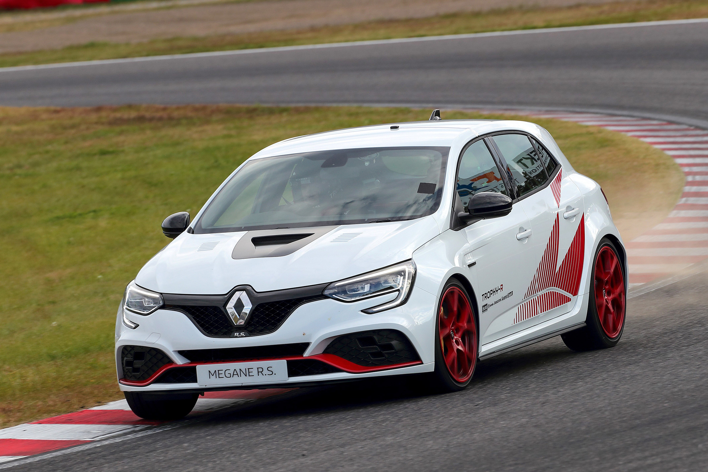 Renault Megane Trophy-R - Suzuka