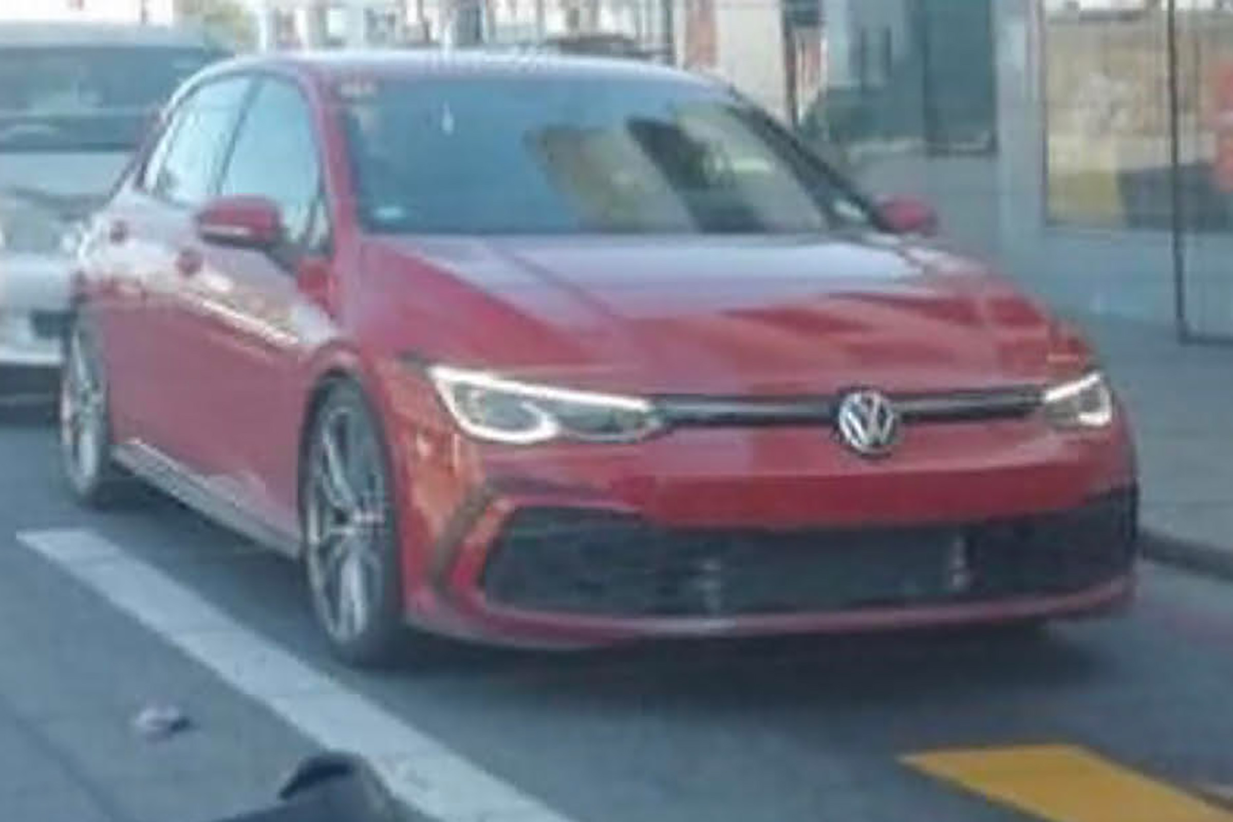 VW Golf R - spy