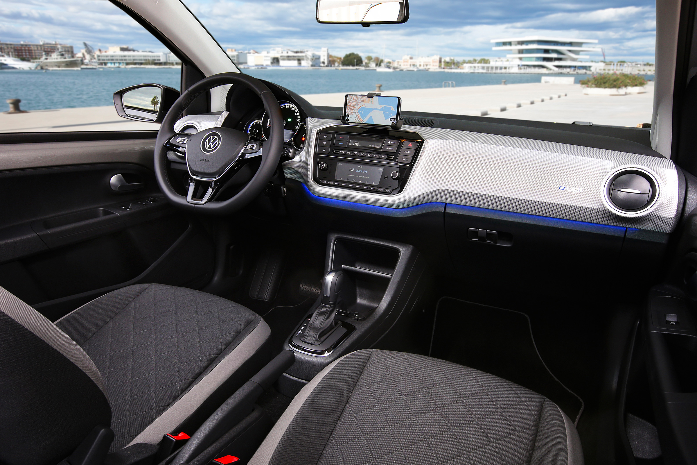 Volkswagen e-up! - interior