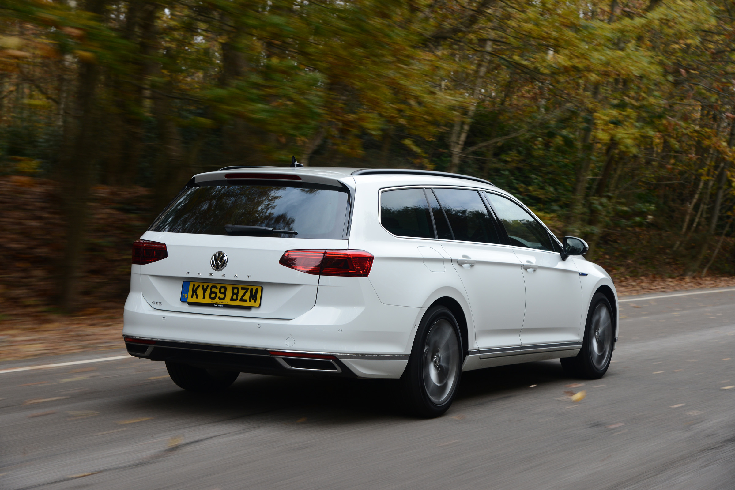 Volkswagen Passat GTE rear