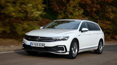 Volkswagen Passat GTE front