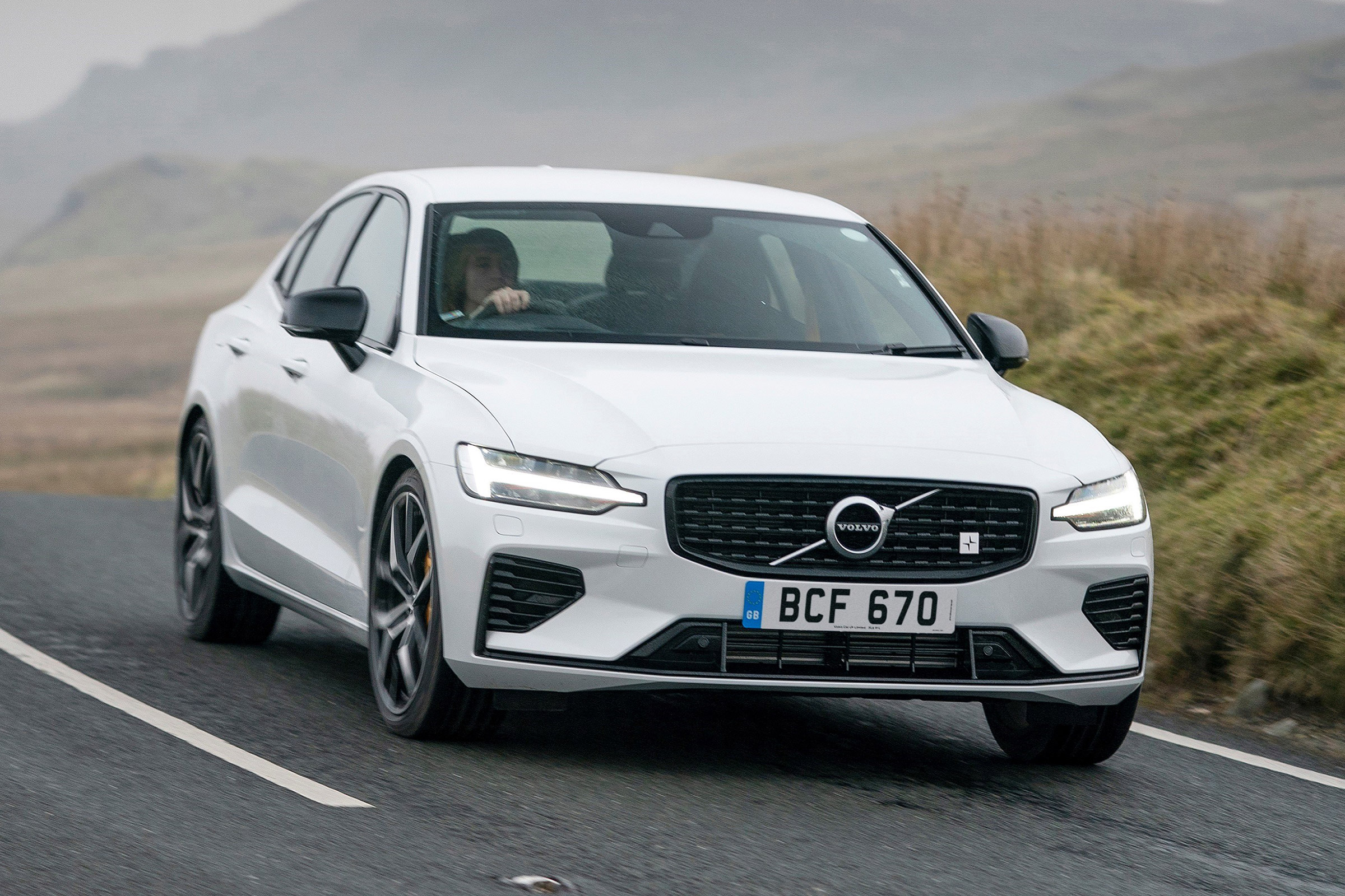 Volvo S60 Polestar Engineered - front action