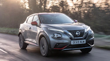Nissan Juke - front action