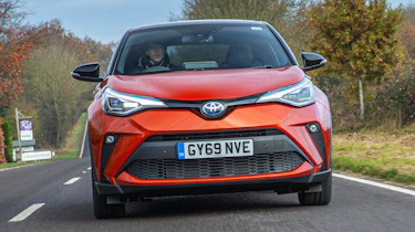 Toyota C-HR - full front