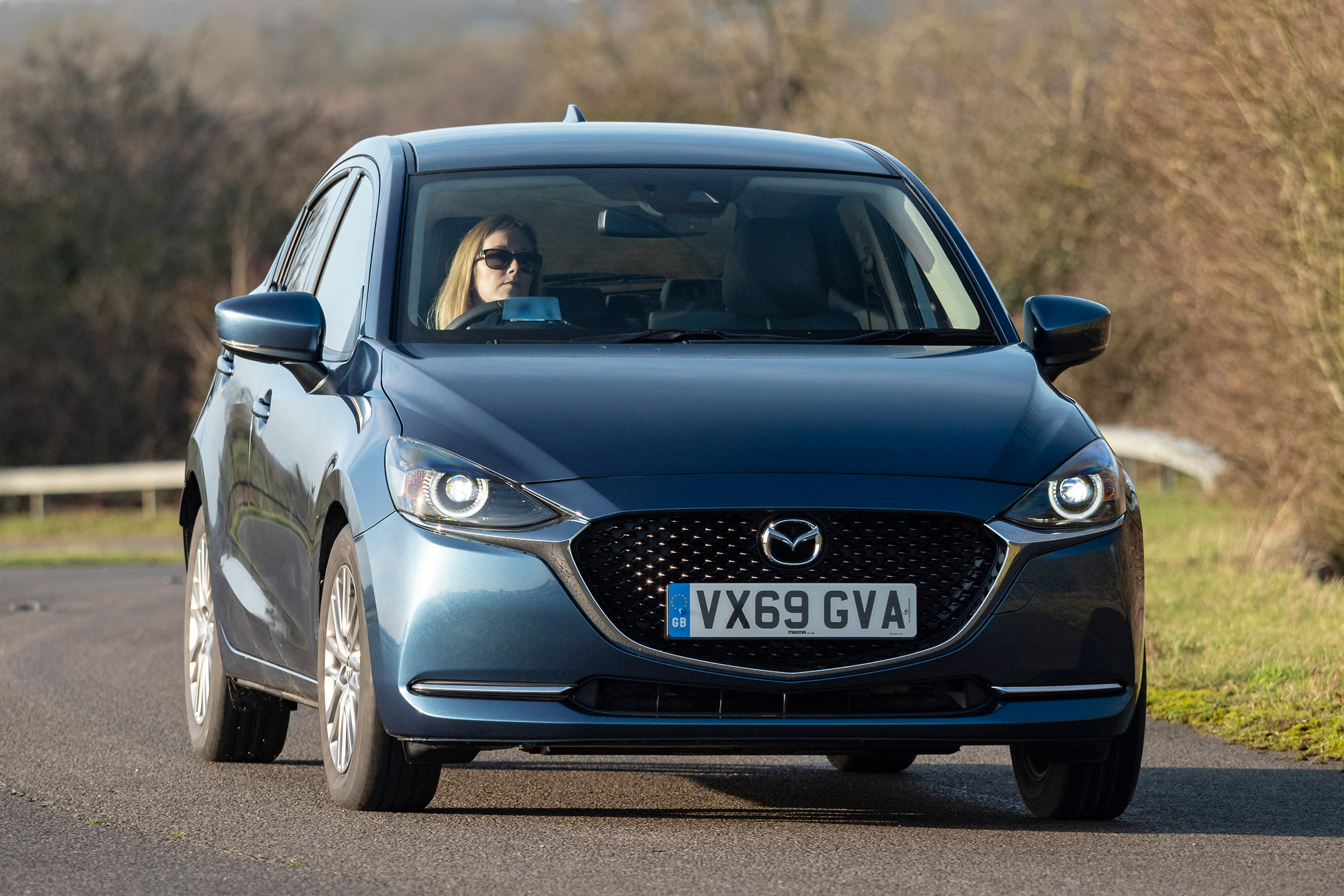 Mazda 2 - front corneringMazda 2 - 