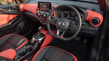 Nissan Juke - cabin