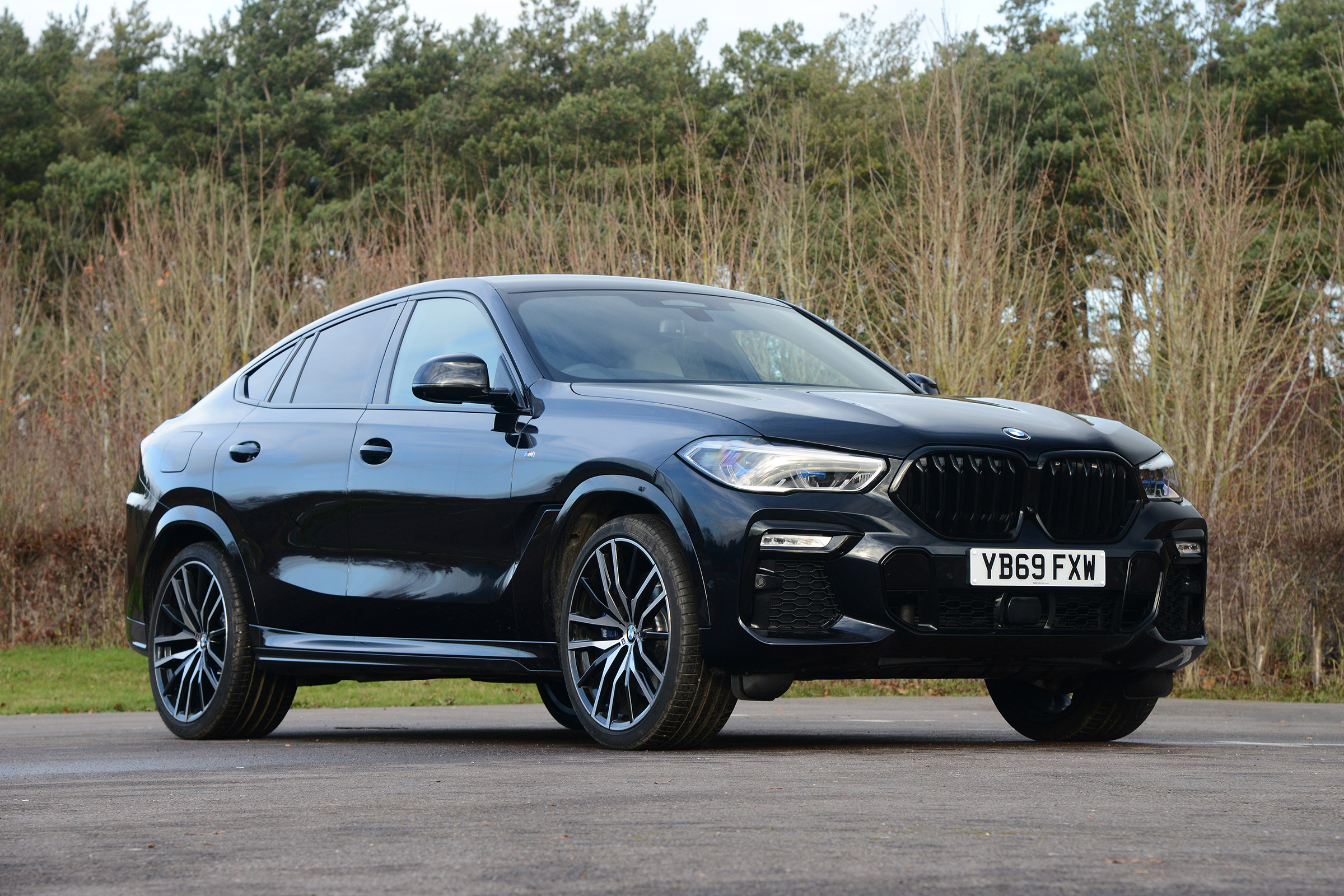 BMW X6 - front static