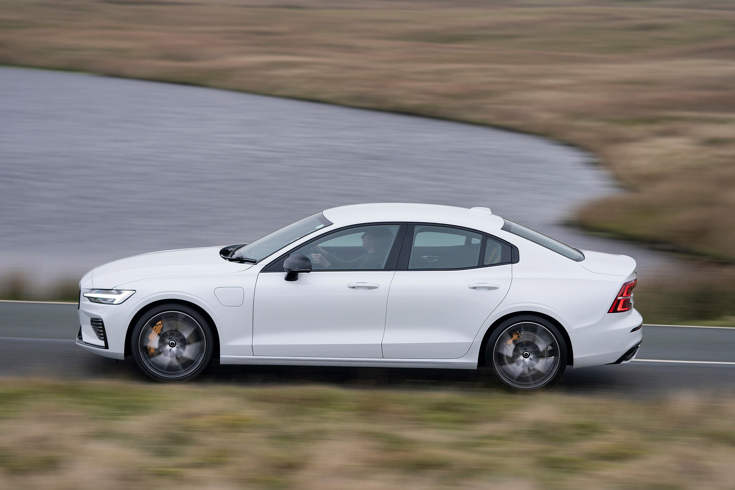 Volvo S60 Polestar Engineered - side