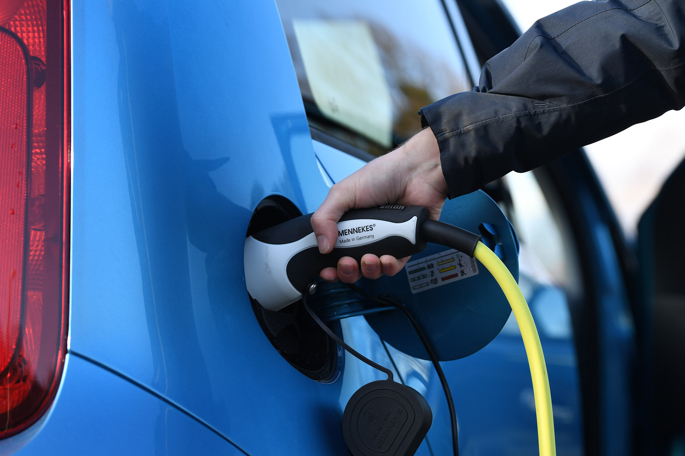 Skoda Citigo-e iV - plugged-in