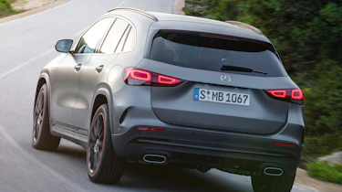 Mercedes GLA - rear cornering