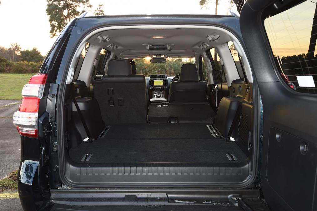 Used Toyota Land Cruiser - boot