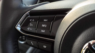 Mazda 2 - steering wheel controls