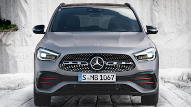 Mercedes GLA - full front