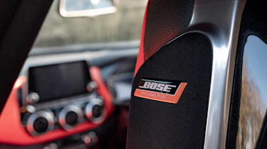 Nissan Juke - Bose speaker