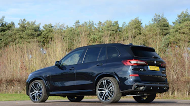 BMW X5 xDrive45e - rear static