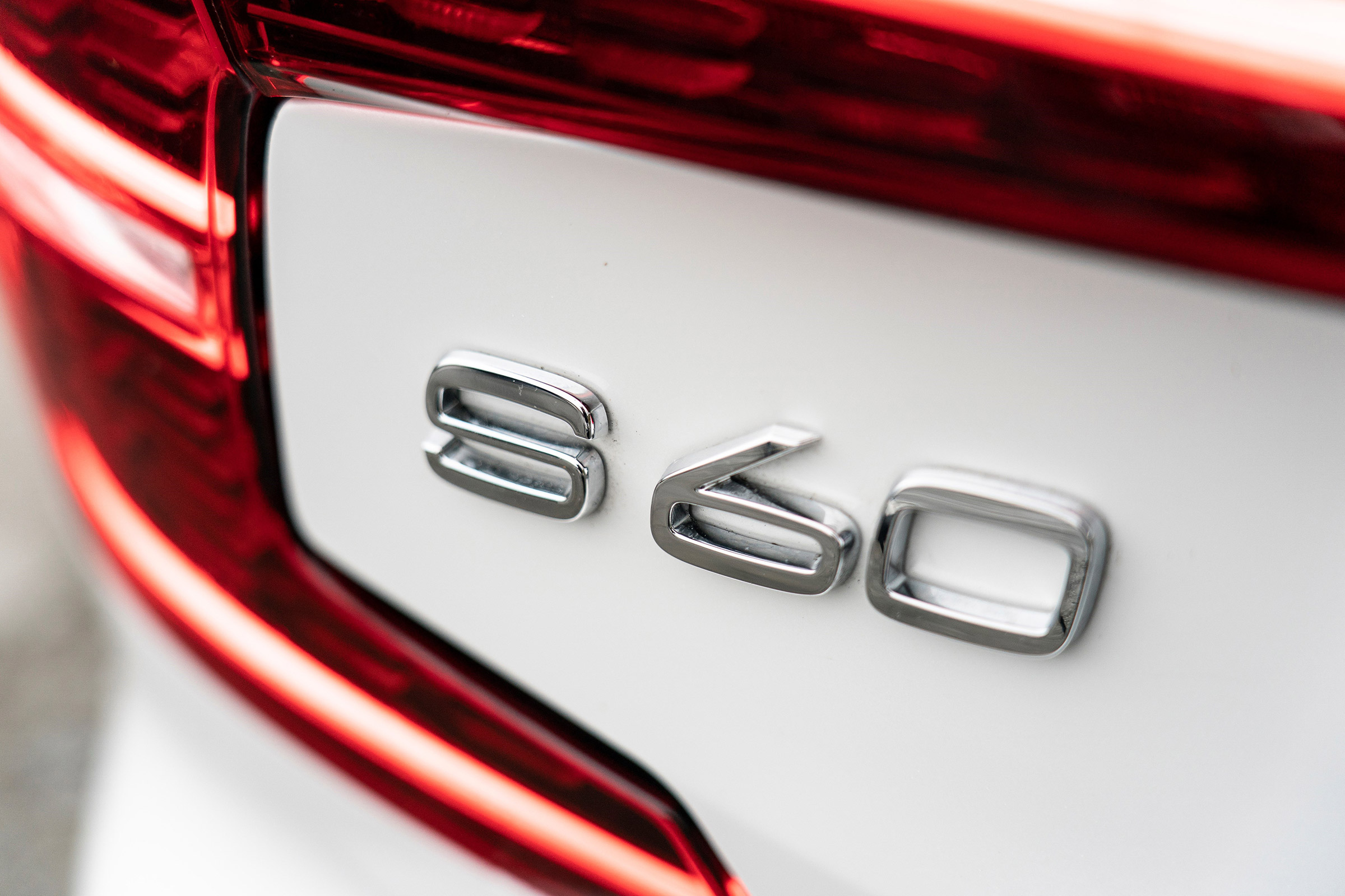 Volvo S60 Polestar Engineered - S6 badge