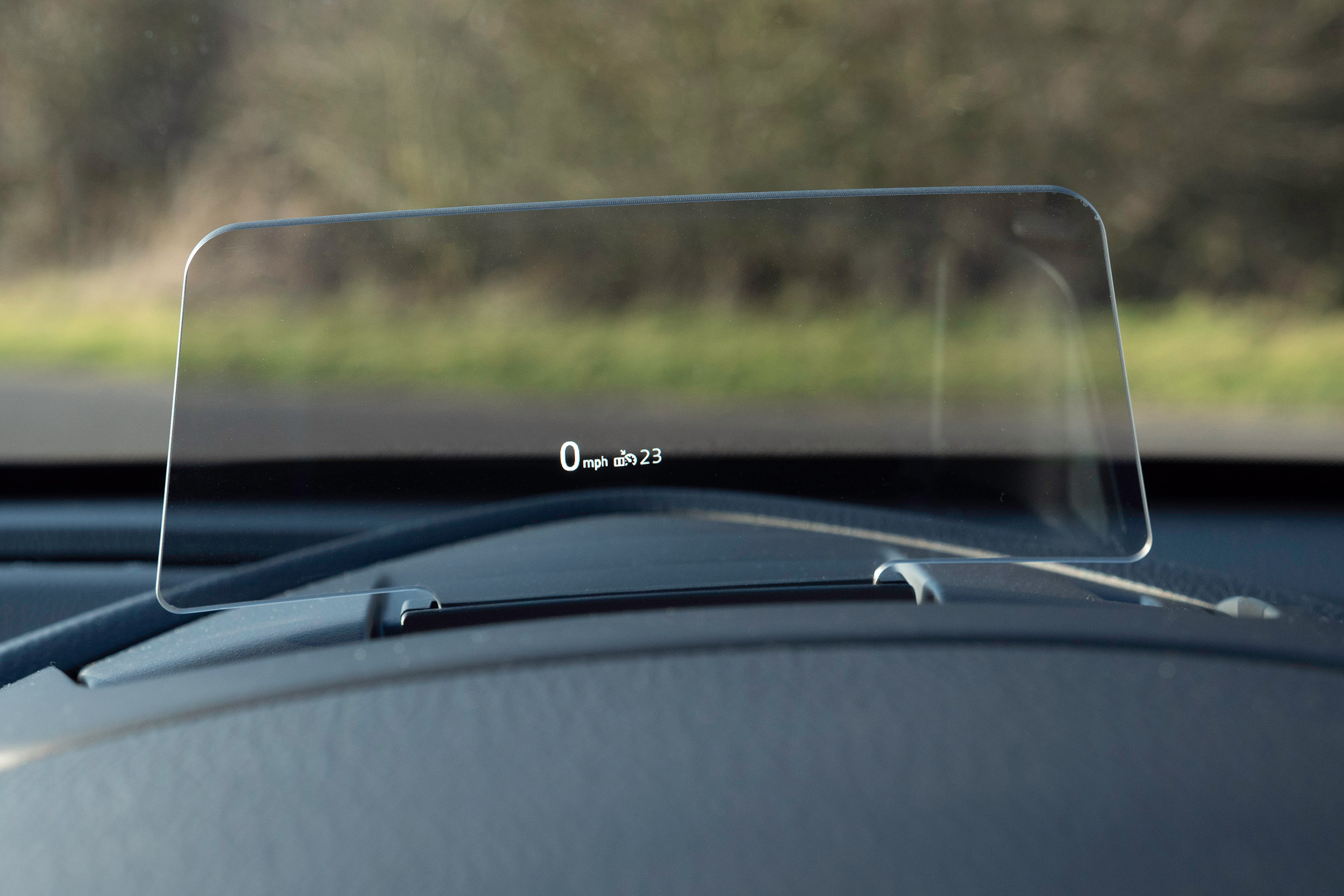 Mazda 2 - head-up display