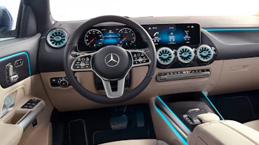 Mercedes GLA - steering wheel