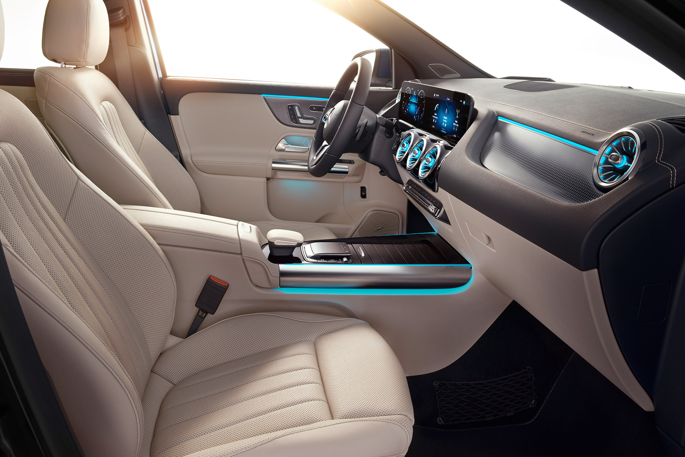 Mercedes GLA - seats
