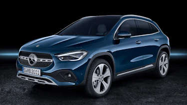 Mercedes GLA - front studio