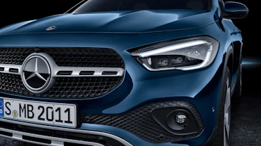Mercedes GLA - grille