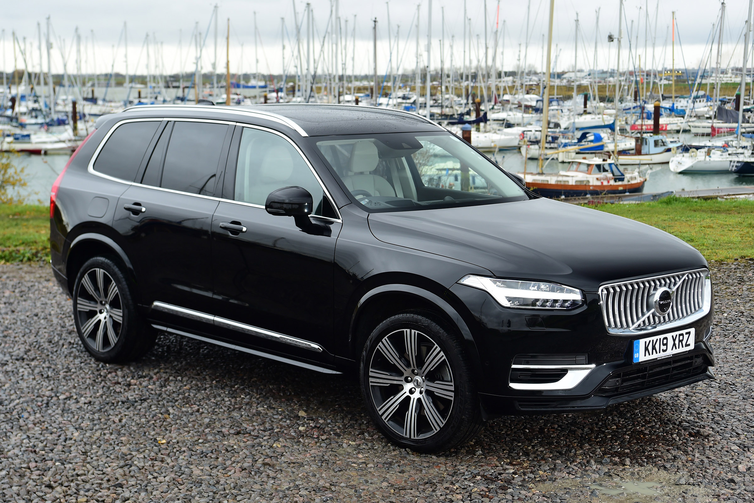 Volvo XC90 - front static