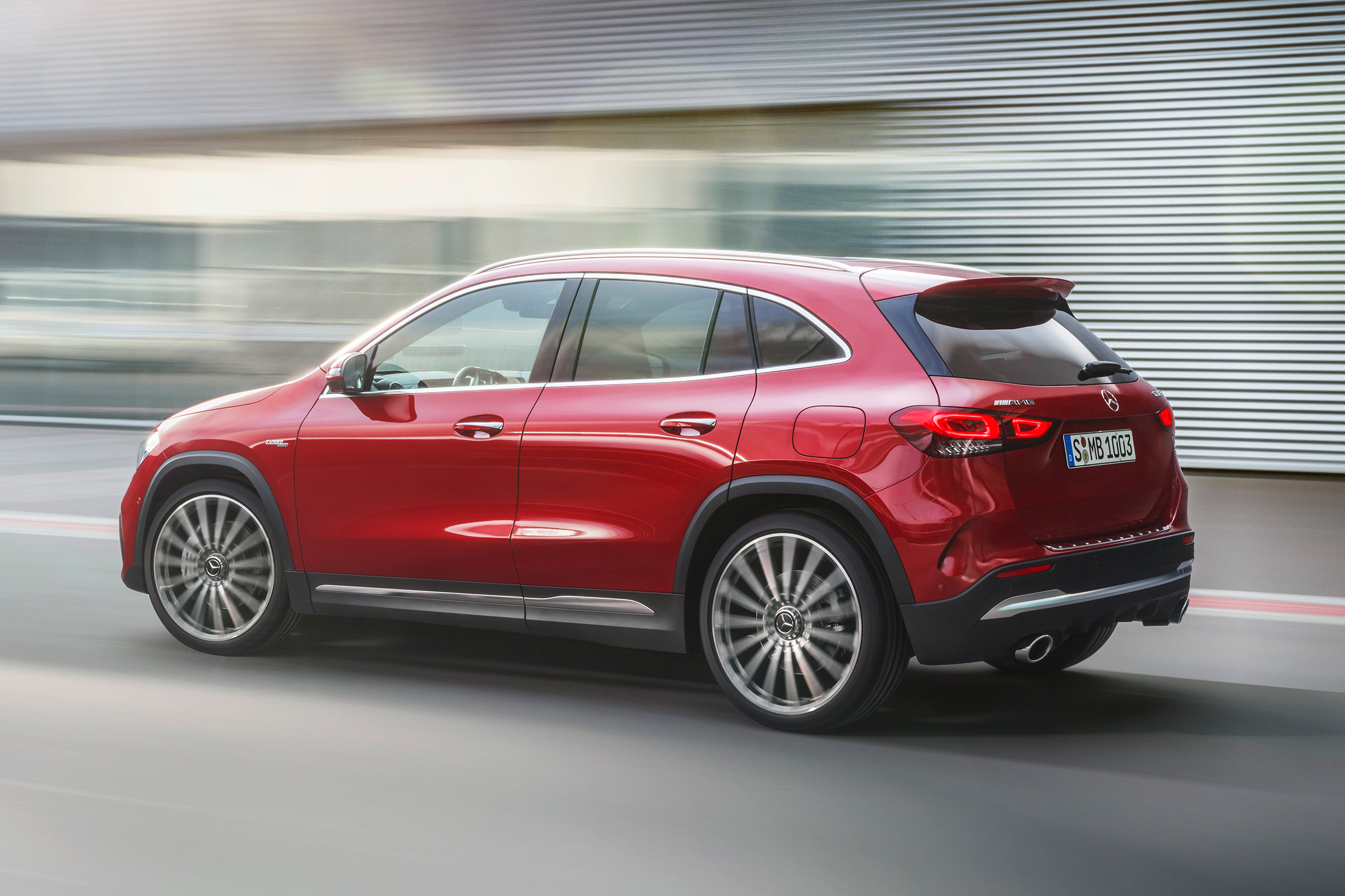 Mercedes-AMG GLA 35 - rear